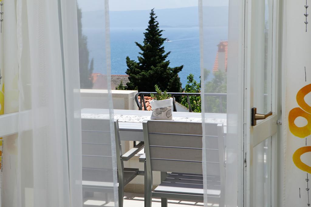 Apartments Diana - New Heated Pool Бол Экстерьер фото