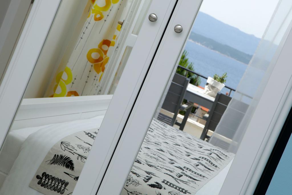 Apartments Diana - New Heated Pool Бол Экстерьер фото