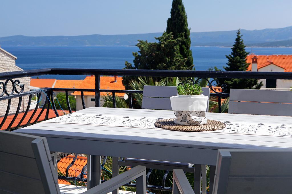 Apartments Diana - New Heated Pool Бол Экстерьер фото
